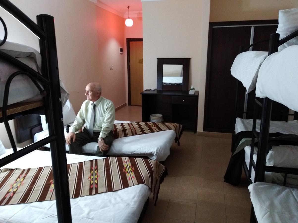Delilah Hotel Madaba Exterior photo